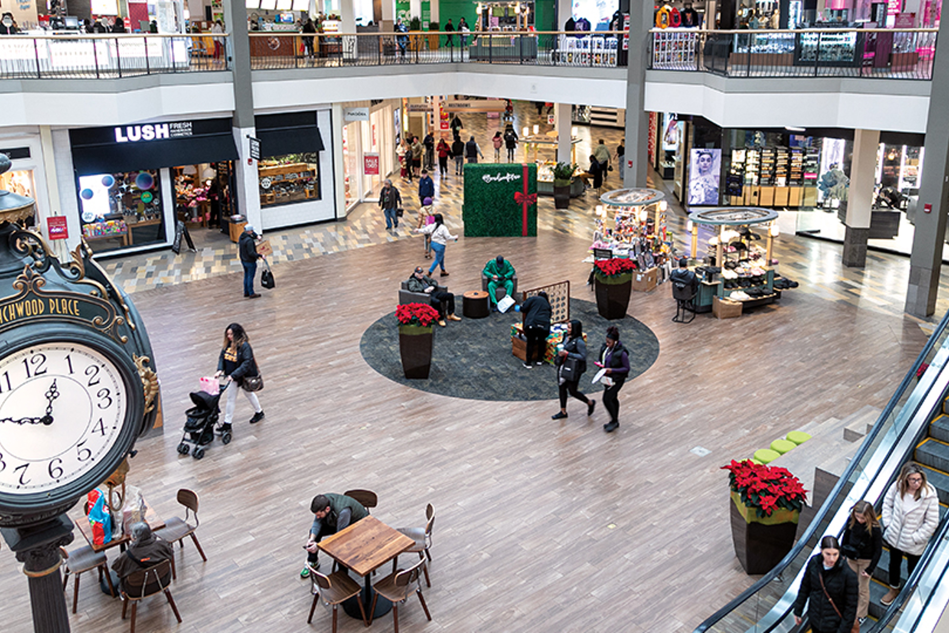 Where to Shop, Dine and Treat Yourself in Beachwood