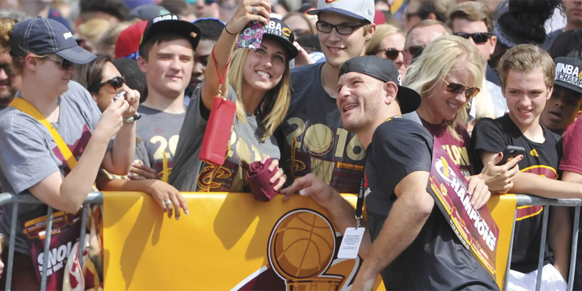 PHOTOGRAPHED BY CASEY REARICK