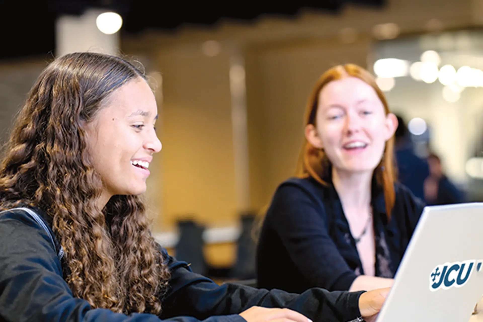 Cleveland Universities Continue to Struggle with Online Learning