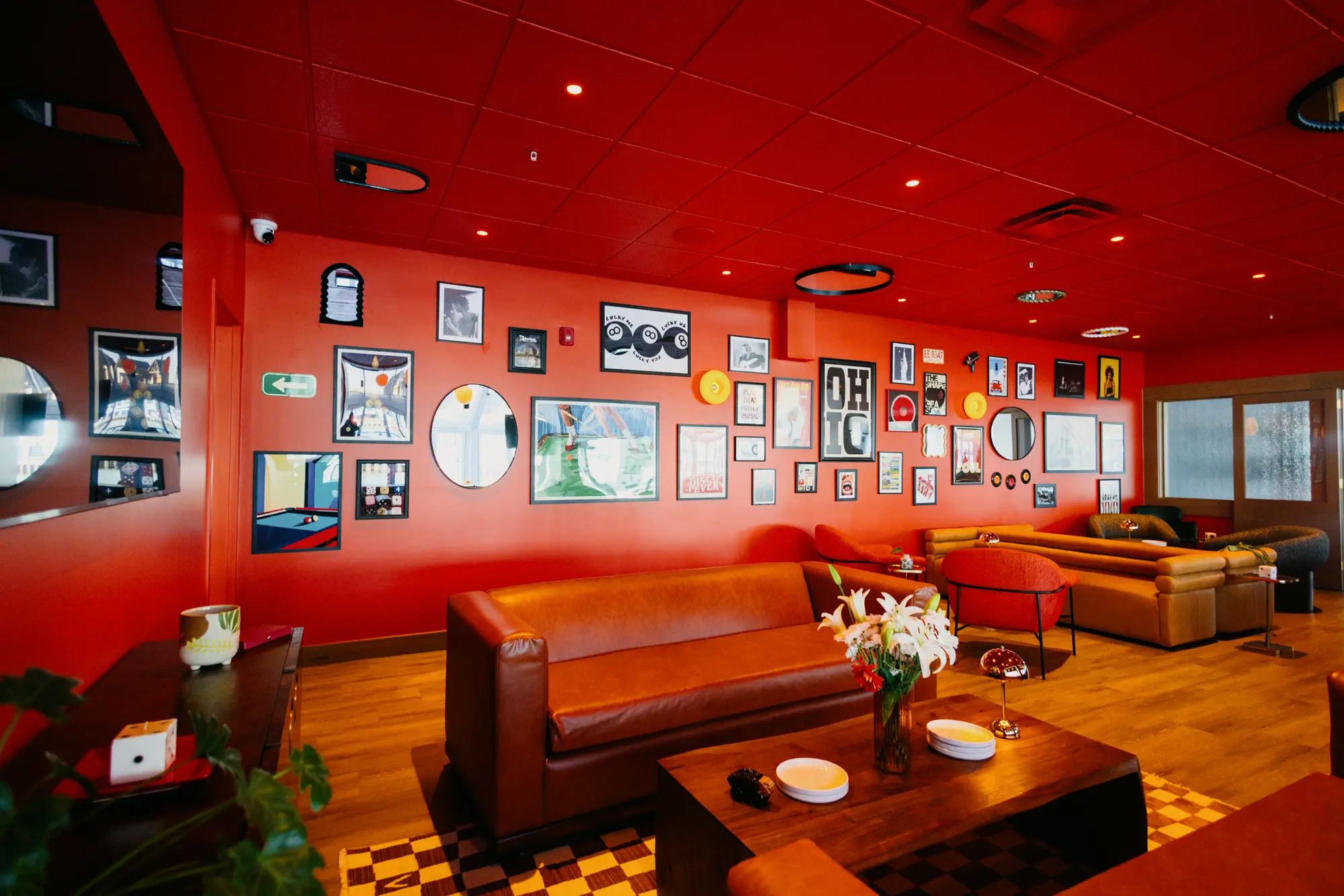 Shooters dining room in Cleveland, Ohio, river front restaurant