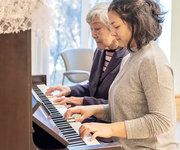 Music Helps Manage Anxiety and Confusion In Seniors