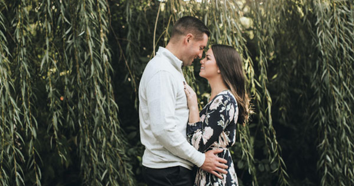 Keep Engagement Photos Picture-Perfect