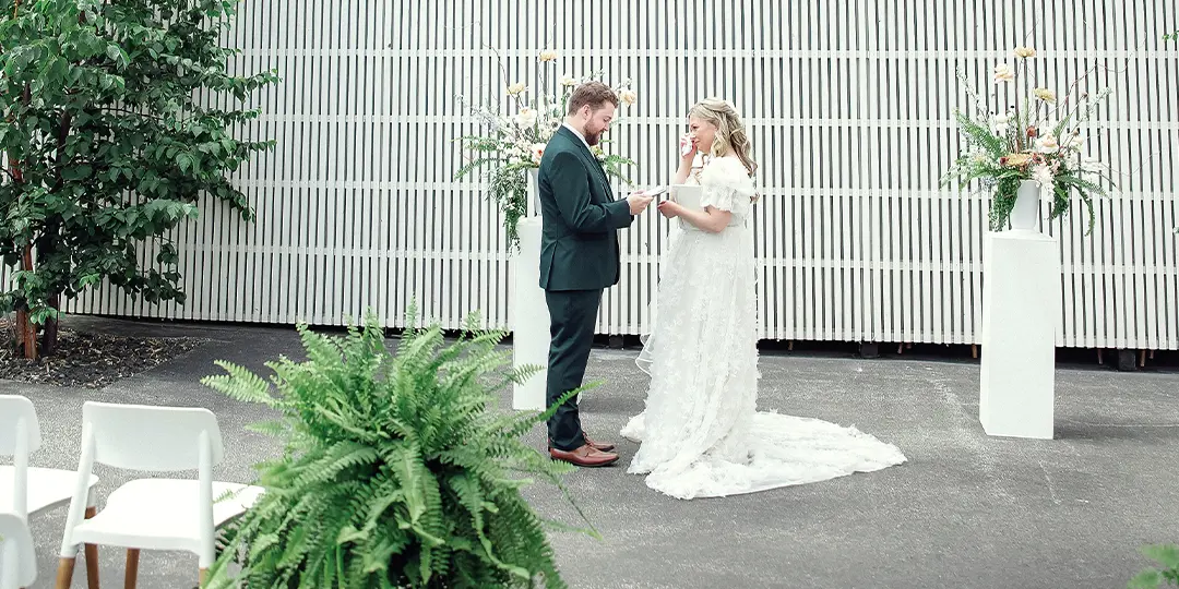 Award Winner Lowe’s Greenhouse, Floral & Gift Shop Helps Customize Weddings 