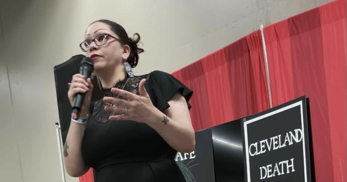 Cleveland Death Society Creates Community in "Death Positivity"