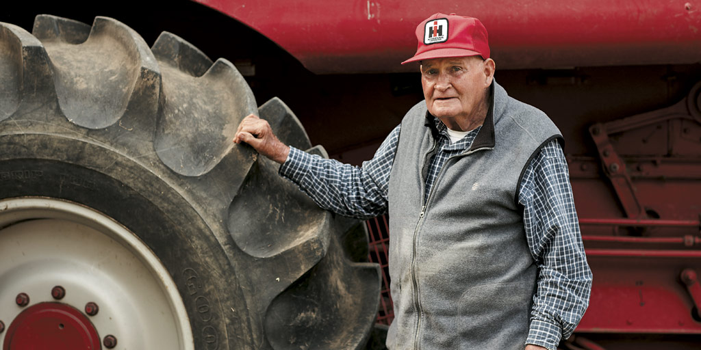 Melvin Ternes has lived on his family’s 130-acre farm for 82 of the 84 years of his life. Now, there’s only 15 acres left.