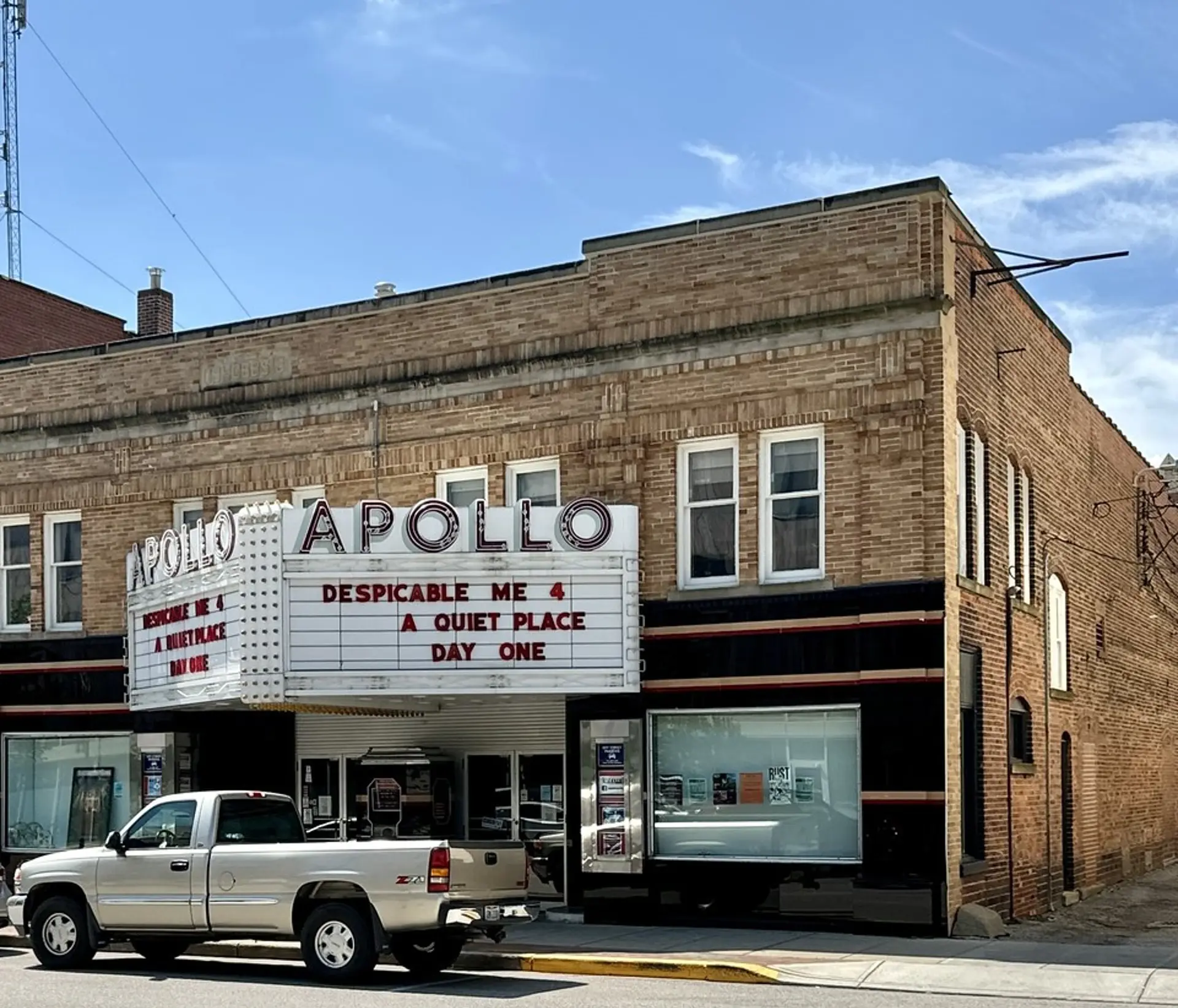 Apollo Theatre front