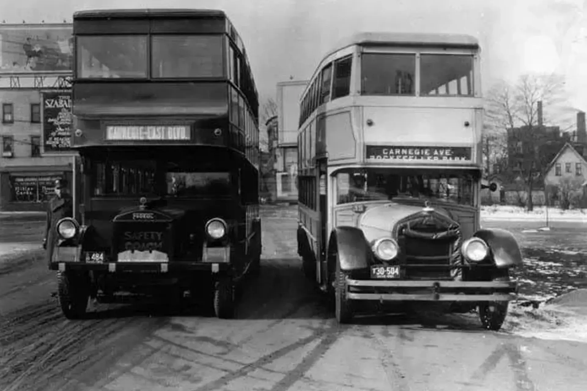 Clevelanders Celebrate 100 Years of Buses