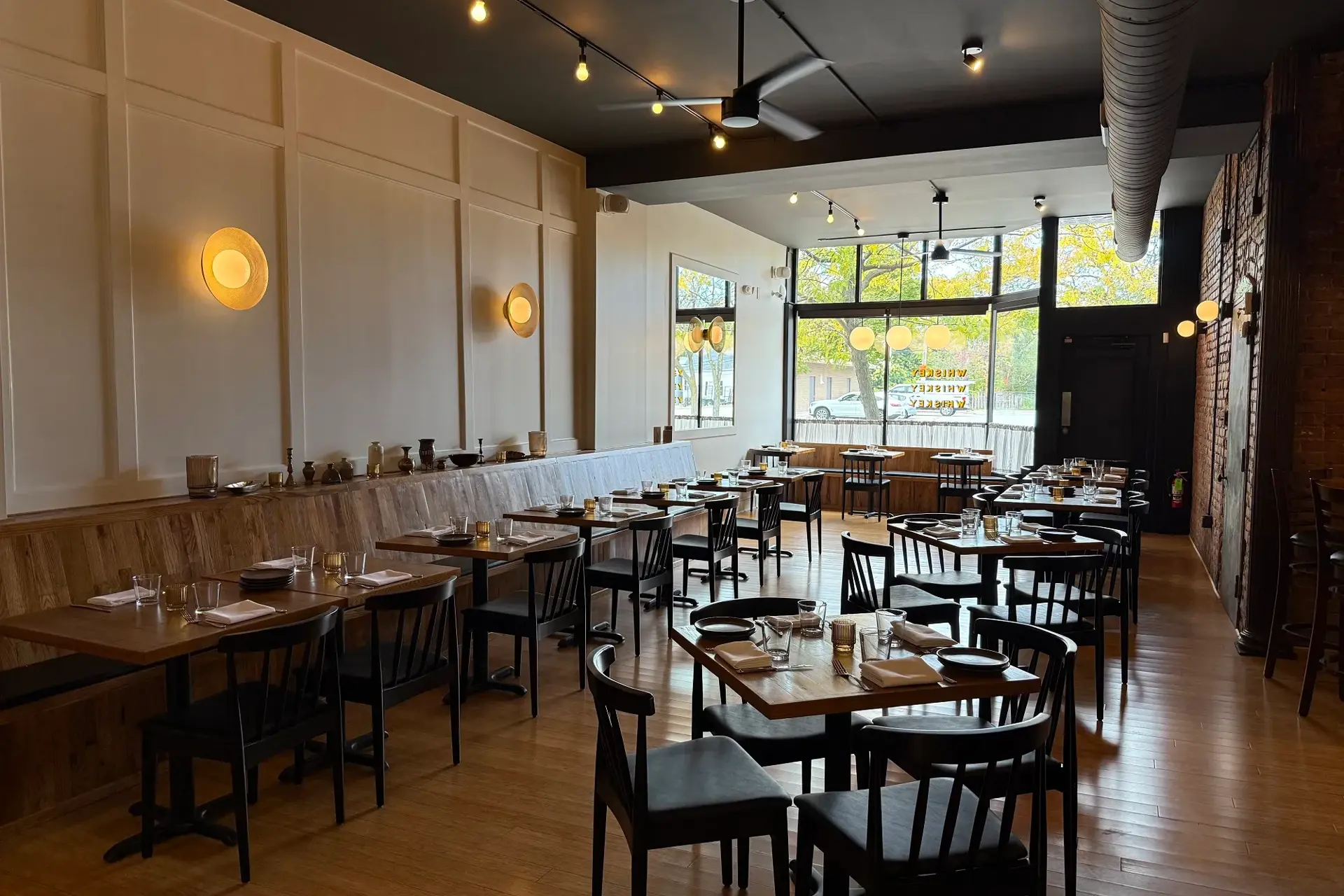 Soho Chicken and Whiskey Reopens in Former Xinji Space in Ohio City: First Look