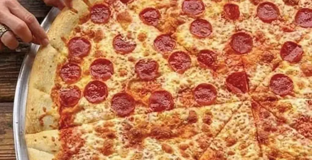 Courtesy Benny's Pizza