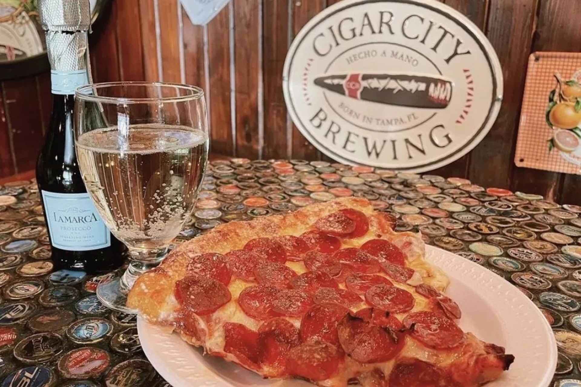 Edison's Pizza Kitchen to Replace Lava Lounge in Tremont