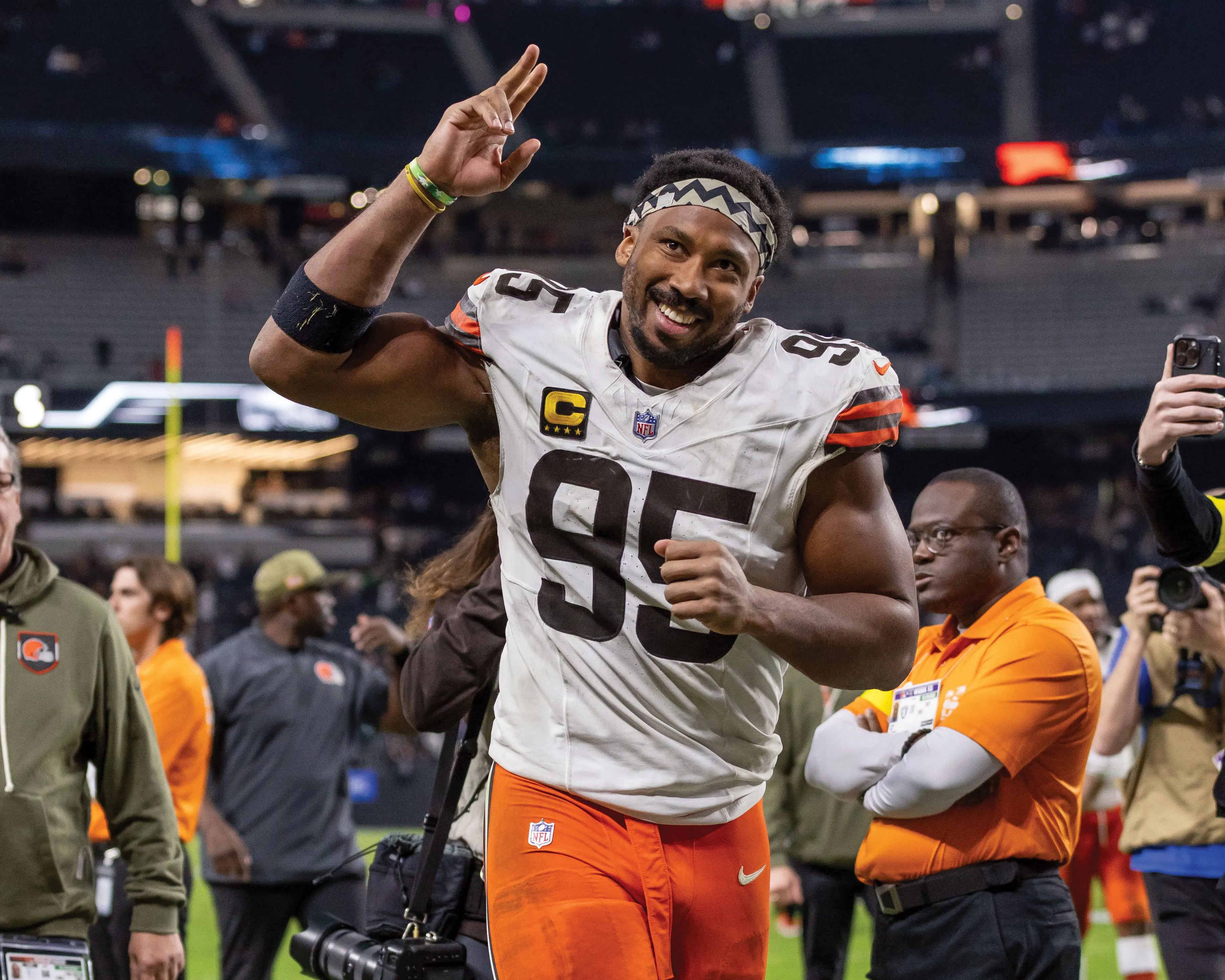 Myles Garrett Traded: The Browns Move Their Franchise Icon in a Blockbuster Deal With Rams