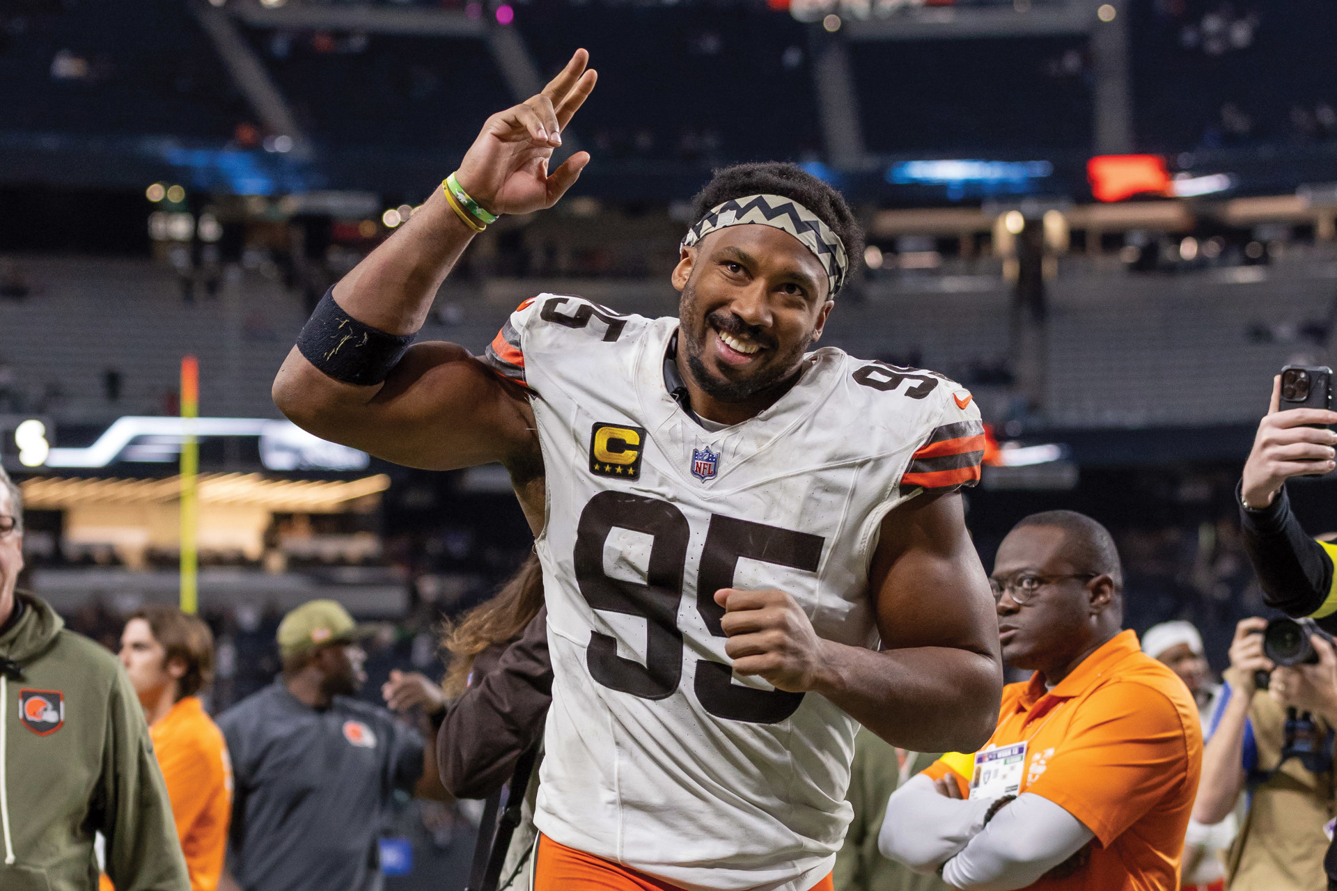 Myles Garrett Traded: The Browns Move Their Franchise Icon in a Blockbuster Deal With Rams