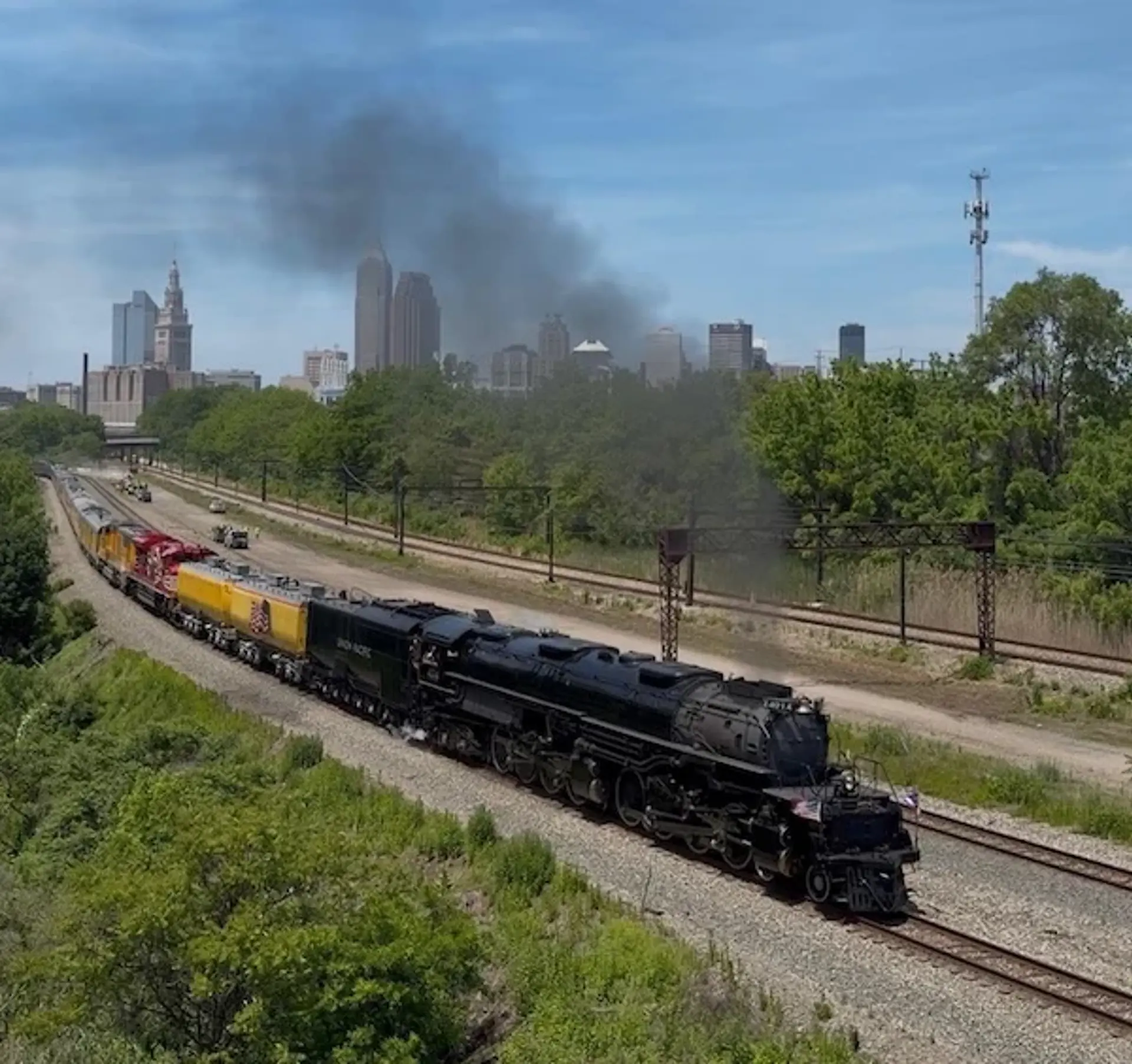 Big Boy 4014 traverses Northeast Ohio |  Photo by Adam Matthews