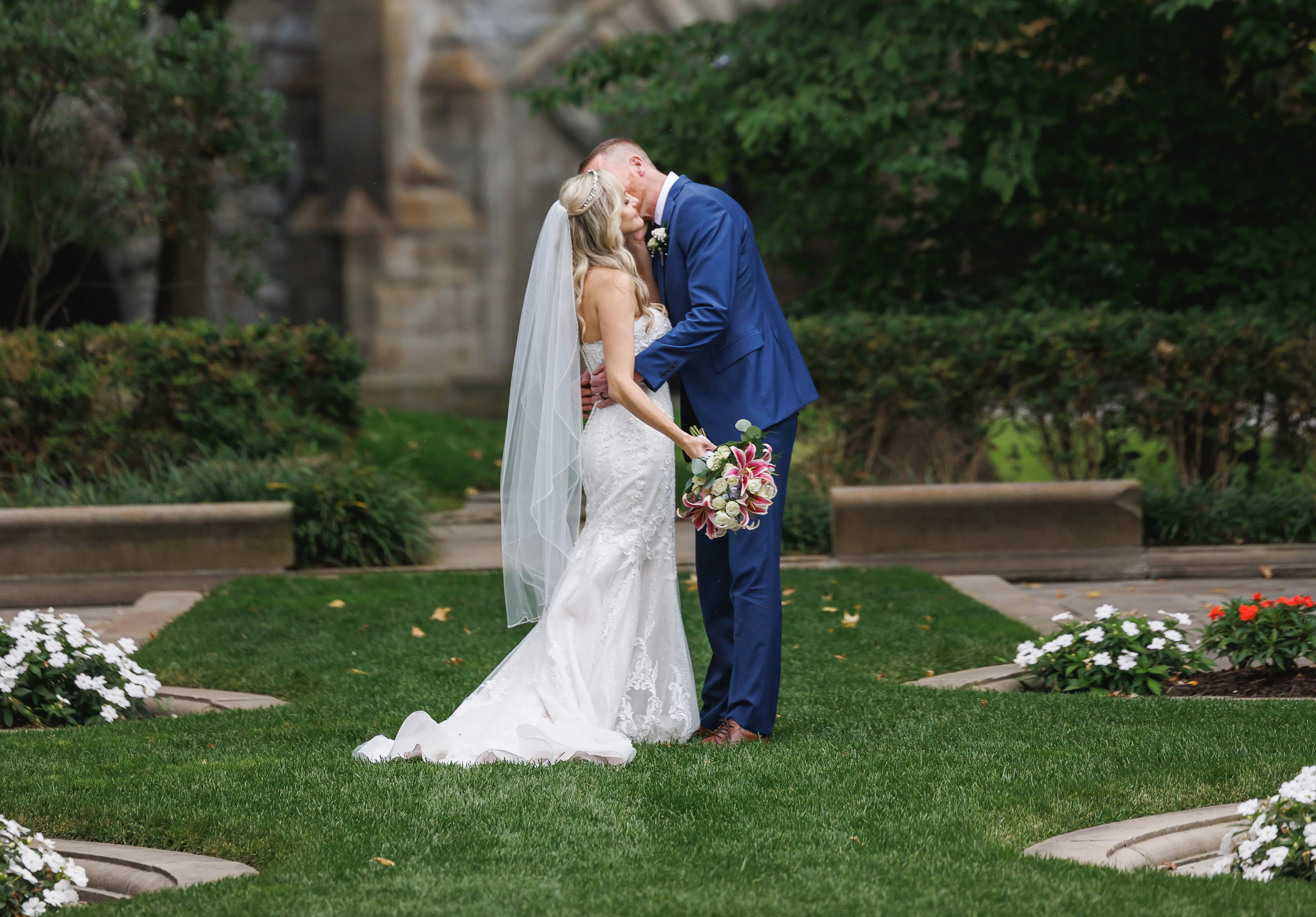 Stephanie Haney and Mike Polk's Wedding Honored Their Cleveland Roots