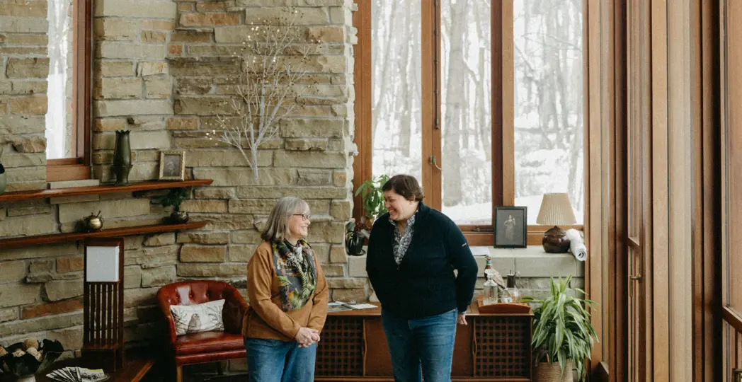 Debbie and Sarah Dykstra. | Photographed by Suzuran Photography