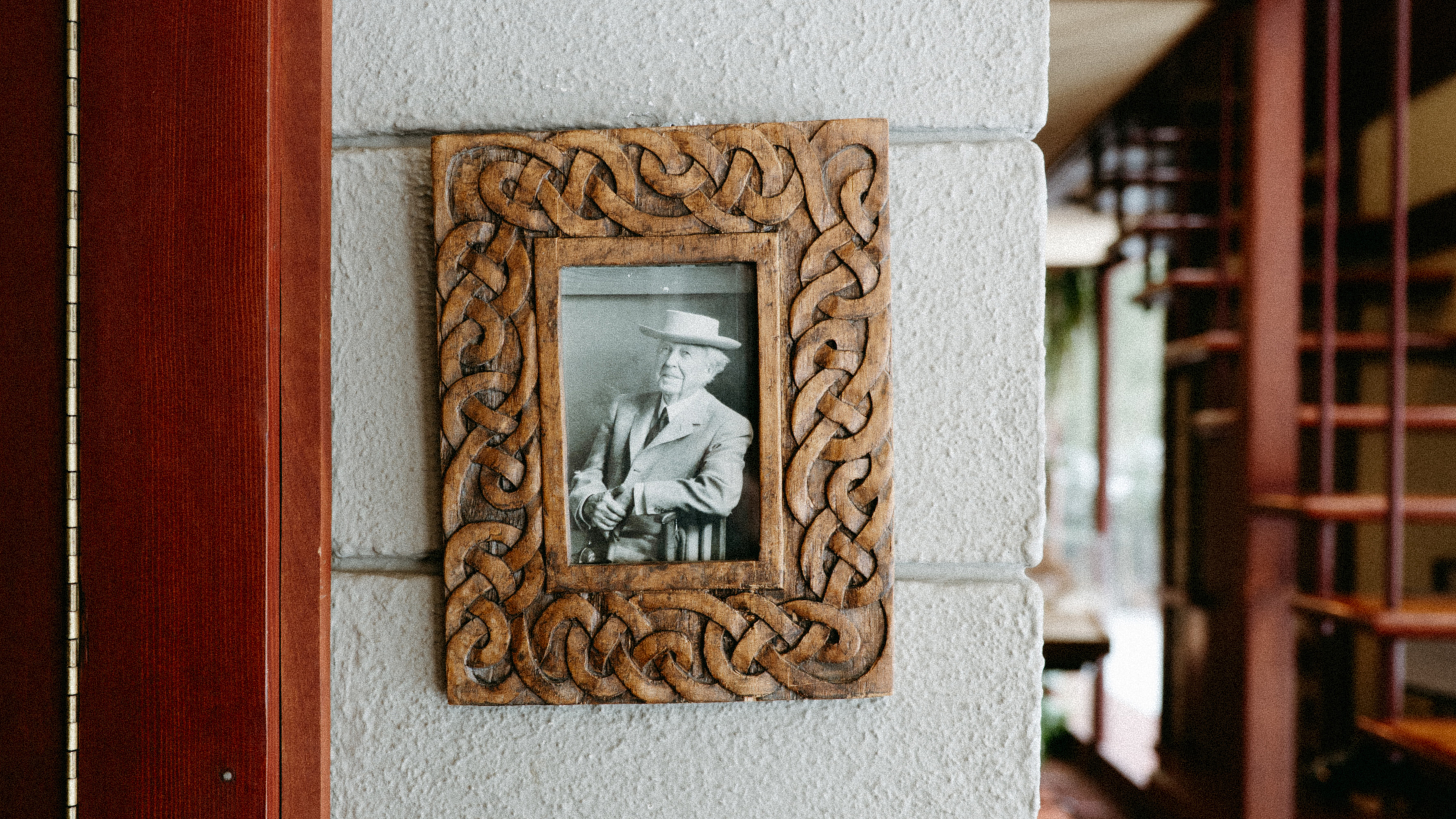 Frank Lloyd Wright photograph in the Louis Penfield House. | Photographed by Suzuran Photography
