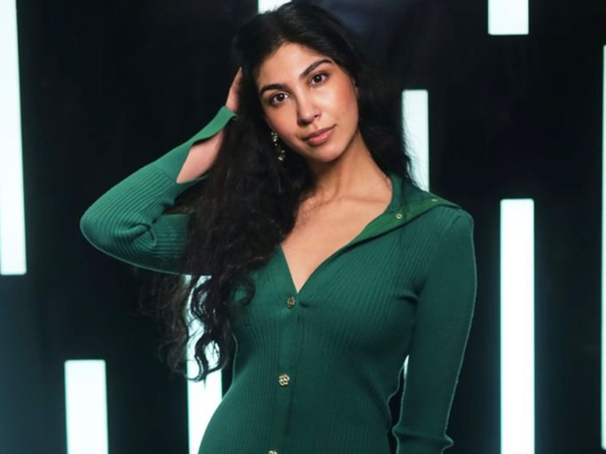 Geeta Minocha, Lawyer and Model