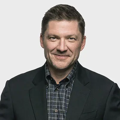 Voinovich, Paul M. Photo