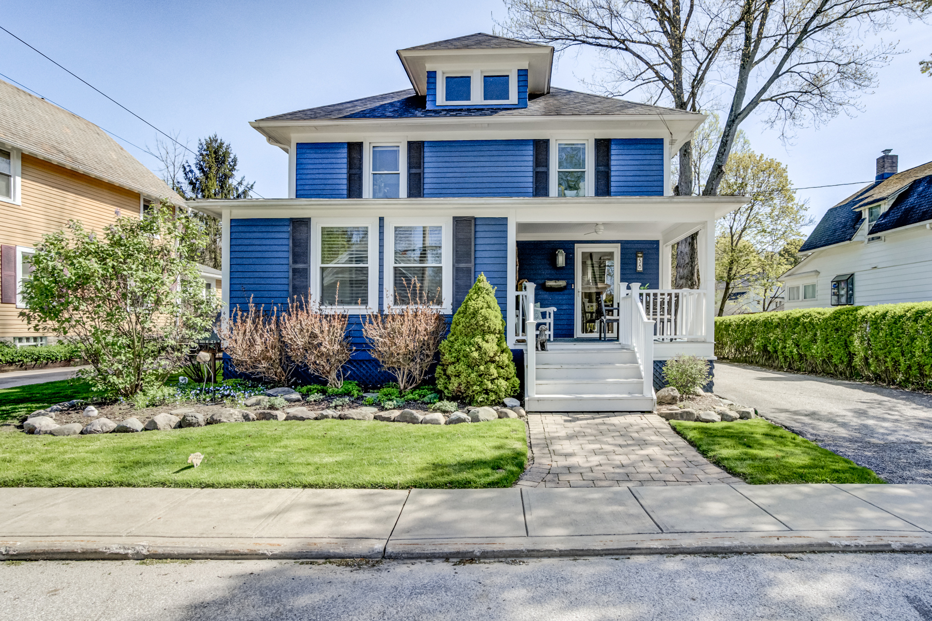 This Chagrin Falls Home Brings Beachside Charm to the Suburbs