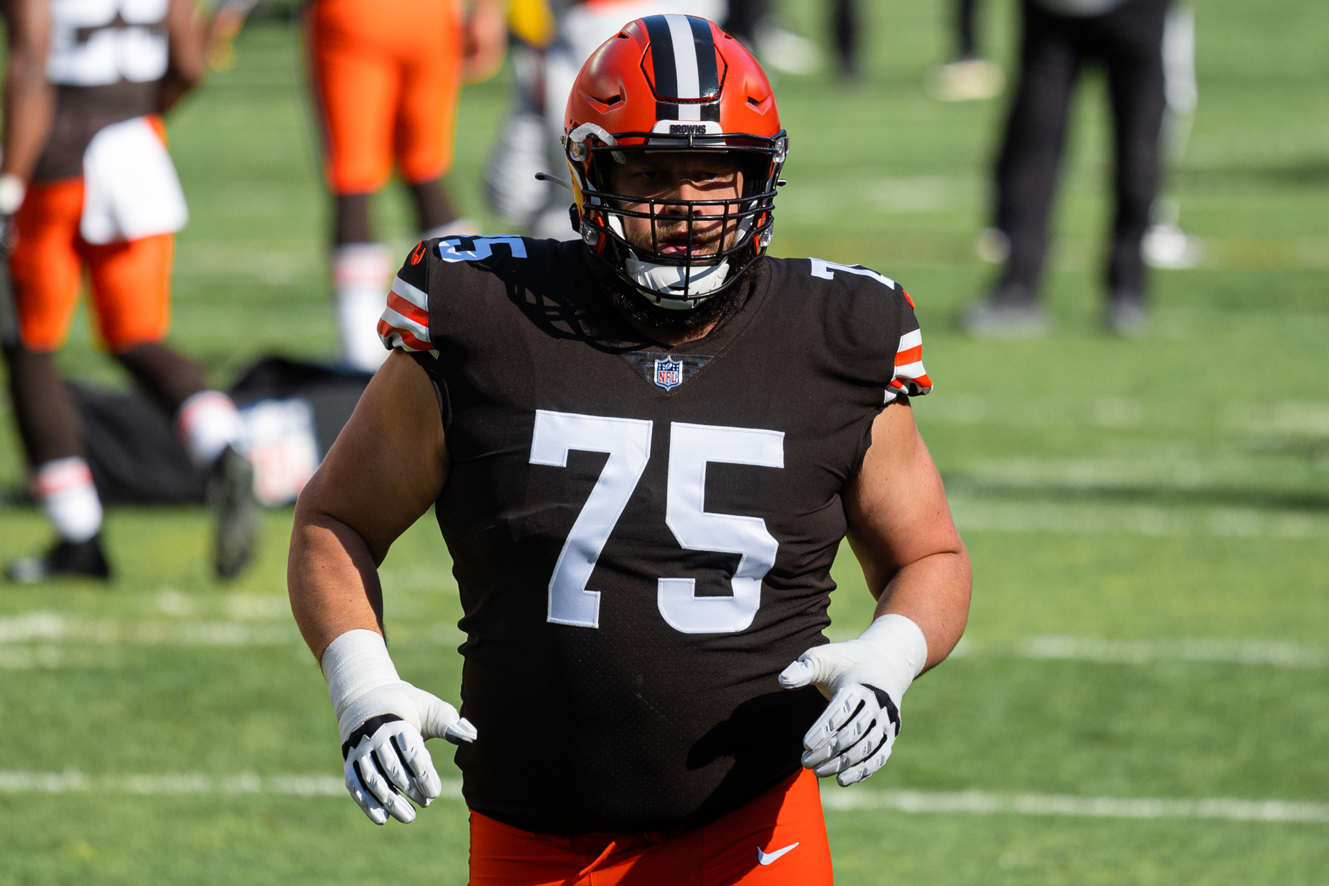Cleveland's Top 15 Safest Suburbs, Joel Bitonio Retires From NFL: CLE Daily