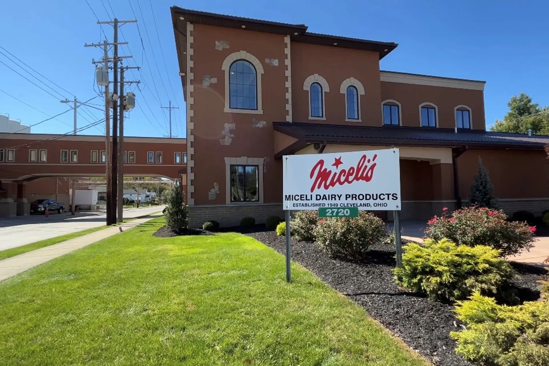 Longtime Cleveland Cheese-Manufacturer Miceli’s Dairy Ages Into a New Era