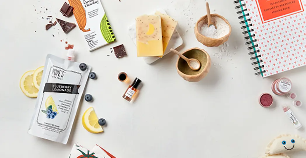 Angelo Merendino, Kalman & Pabst Photo Group, Courtesy Himiko Gogo Memorabilia, Courtesy Seeker Woodworks, Courtesy Svona Studio, Courtesy Allison Kuhlman, The Dark Room Co., Courtesy Live Dream Create, Courtesy DruChristine Fabrics & Design, Courtesy Kali's Creations, Courtesy Botanixx, Courtesy Drawn From My Brain, Courtesy Basswood Beauty