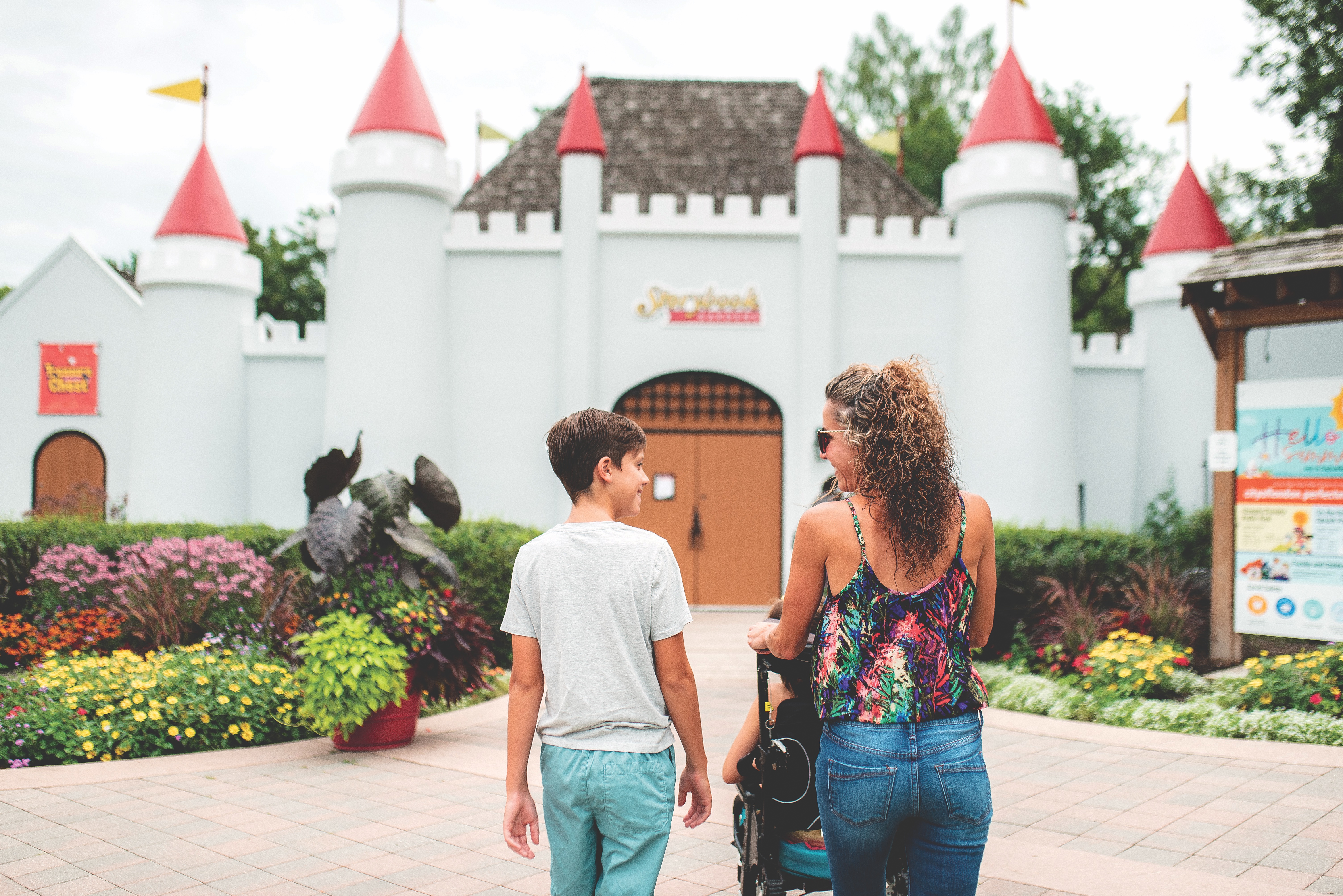 Mother and kids entering castle at Storybook Gardens in London, Ontario (photo by Dudek Photography) Mother and kids entering castle at Storybook Gardens in London, Ontario (photo by Dudek Photography)