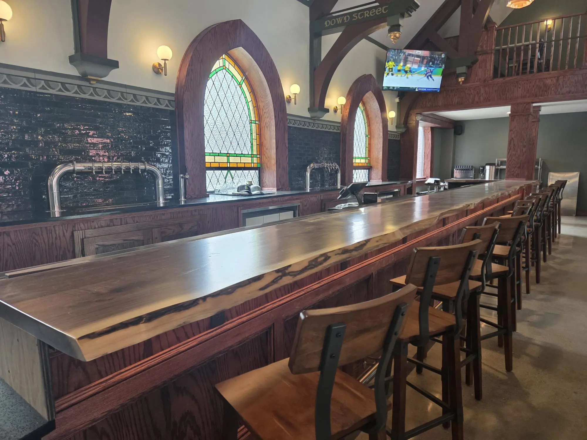 Birdtown Brewing Bar