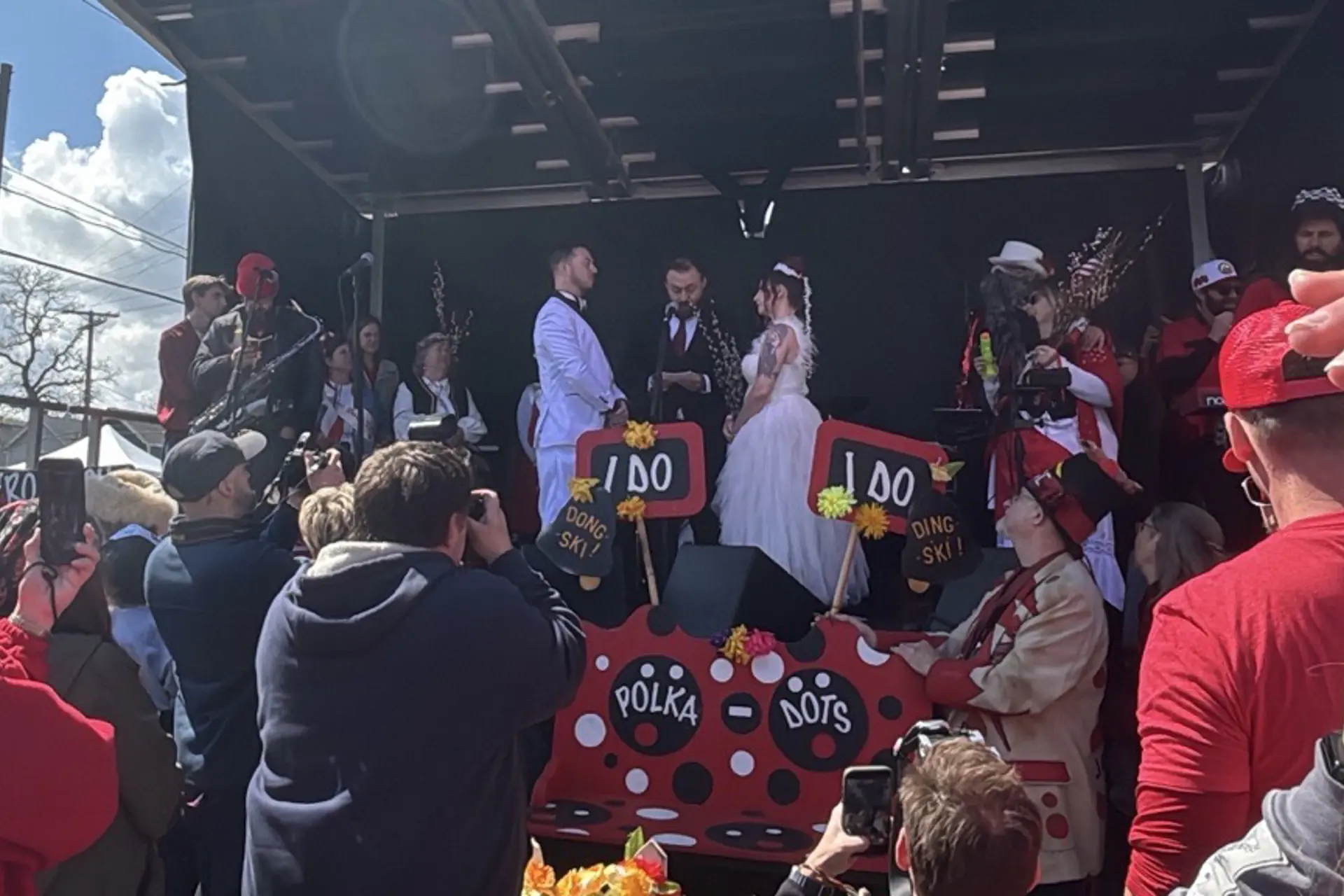 A Cleveland Couple Got Married at Dyngus Day