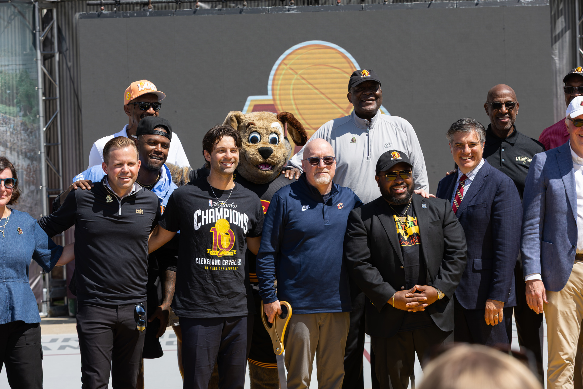 The Cavaliers’ New Outdoor Basketball Court Commemorates Cleveland’s 2016 Championship Win