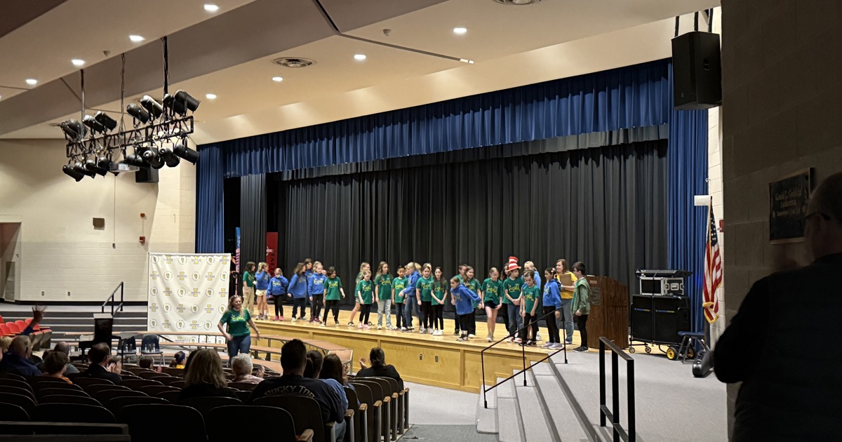 Community Expo Builds Bridges Between Schools, Businesses & Residents