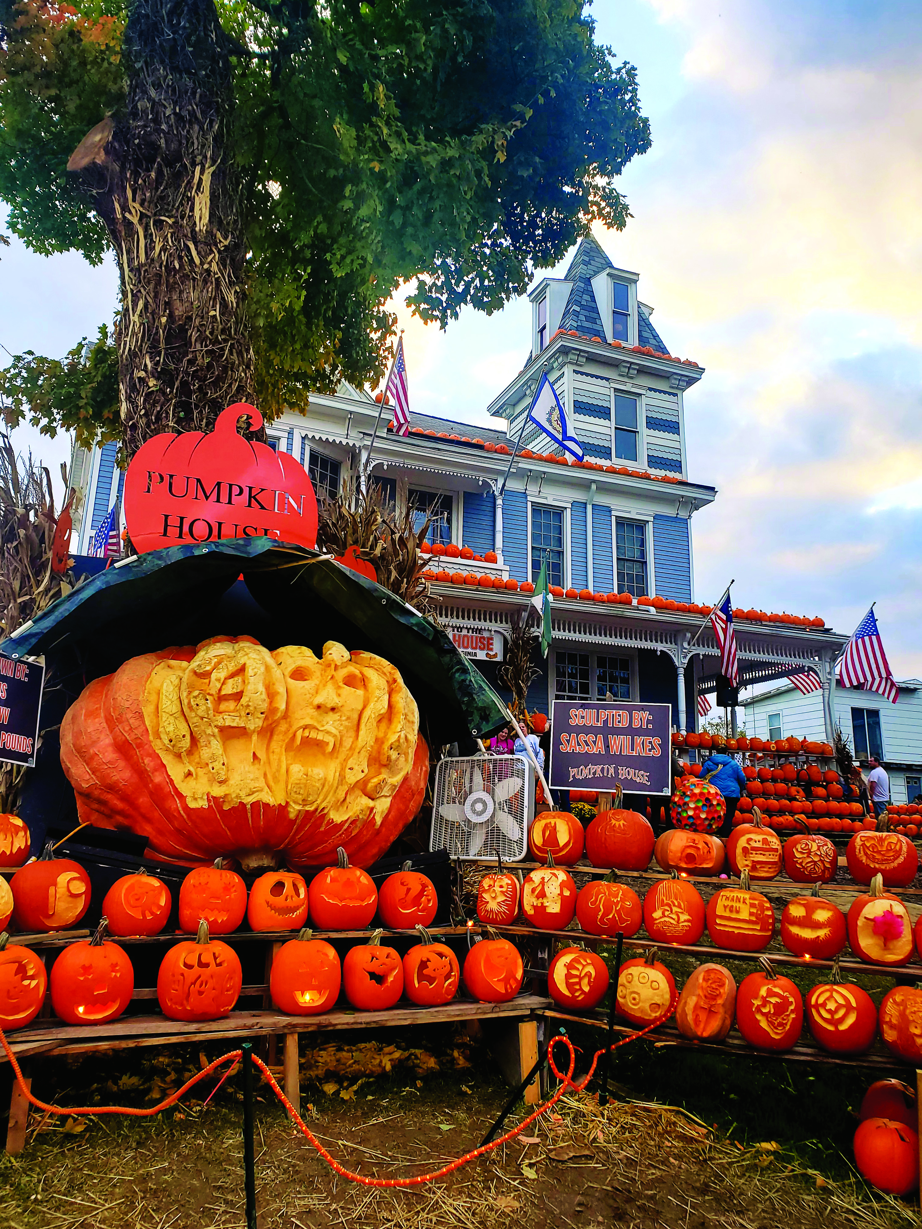 Kenova Pumpkin House in Kenova, West Virginia (photo by Jennifer Morrison) Kenova Pumpkin House in Kenova, West Virginia (photo by Jennifer Morrison)