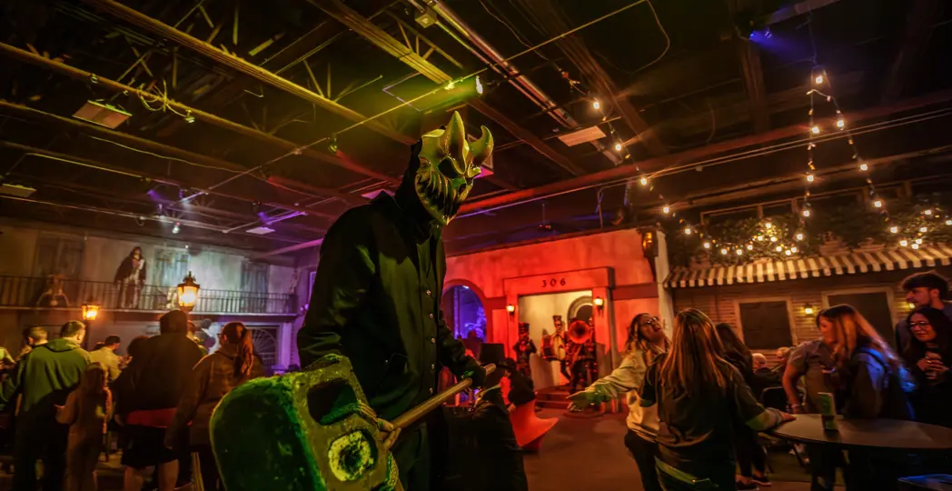 Photo courtesy C. Brielmaier, Rogues Hollow Productions, via Factory of Terror