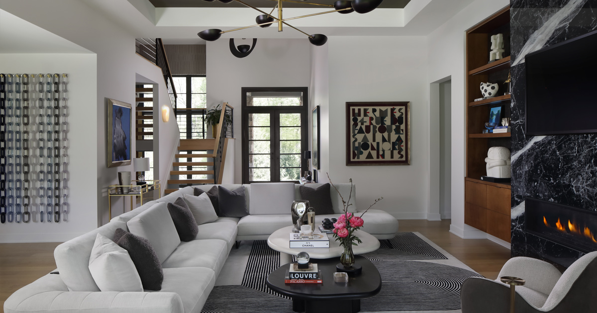 A Neutral Hunting Valley Home Is Injected With Colorful Artwork