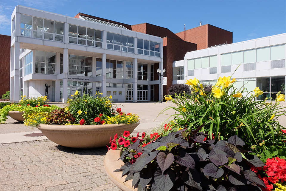 Veterans Memorial Civic & Convention Center Veterans Memorial Civic & Convention Center
