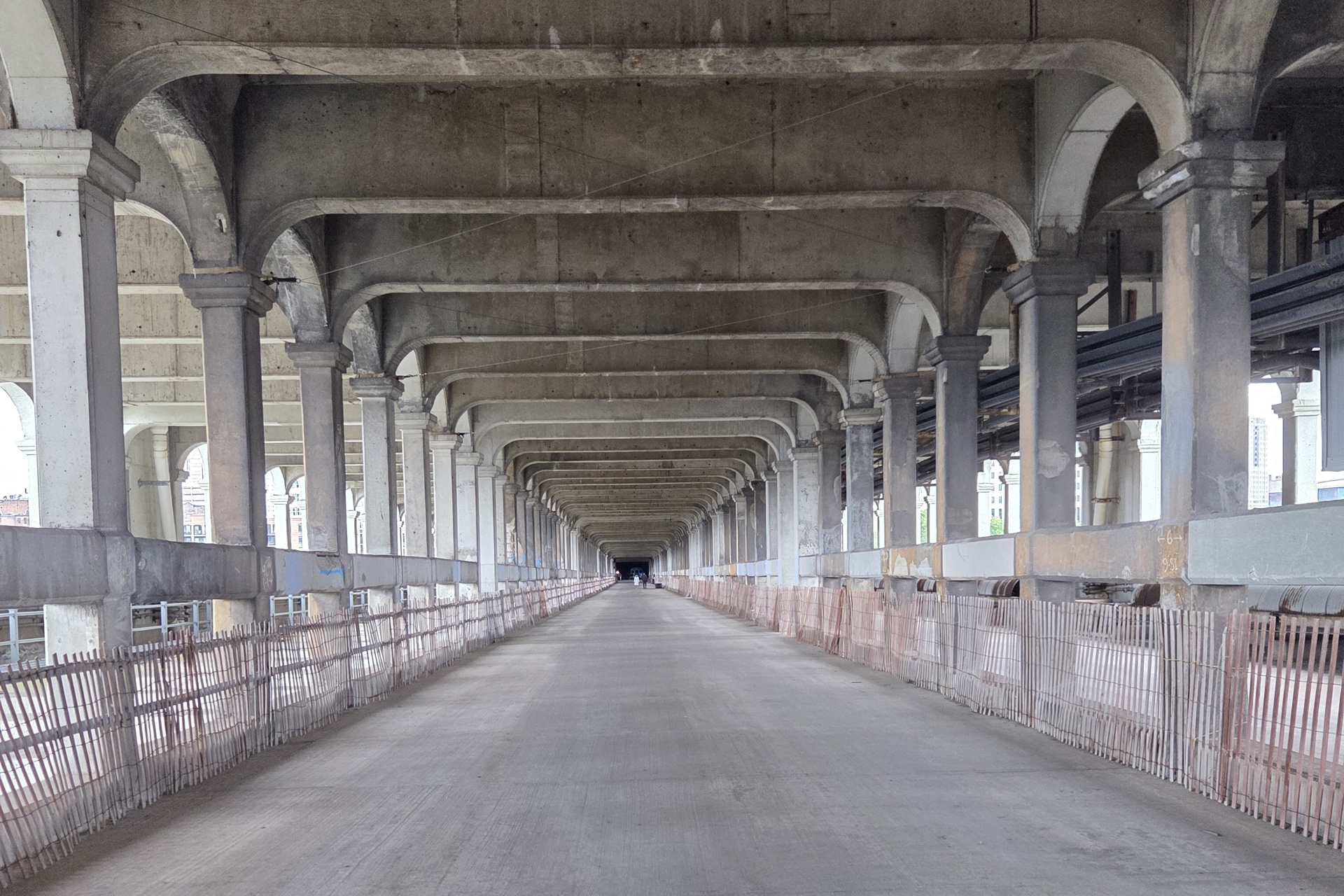 Streetcar Level of Veterans Memorial Bridge Opens To The Public
