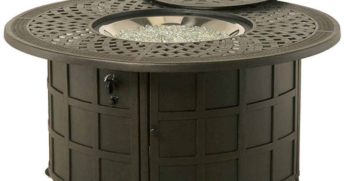 This Backyard Must-Have Lights Our Fire