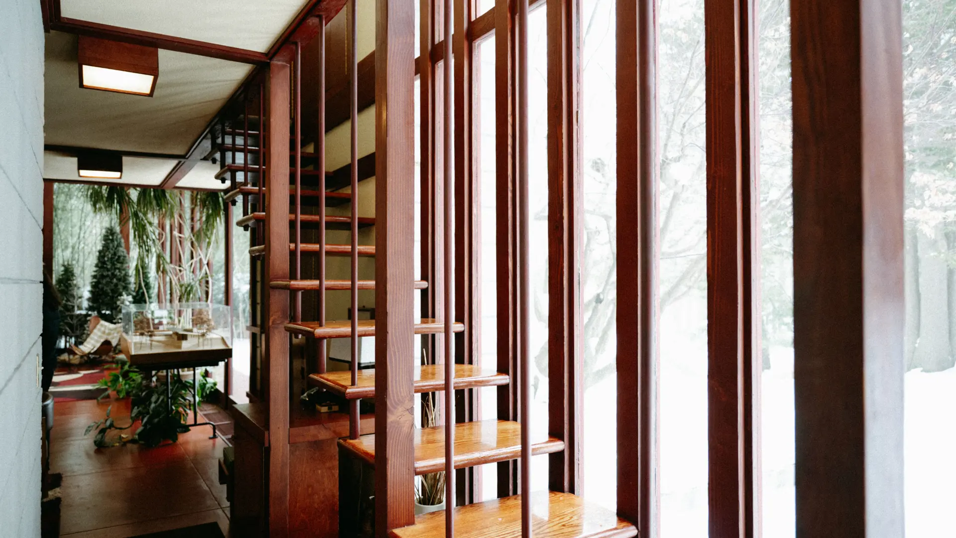 A photo of this staircase on a real estate listing drew in homeowner Sarah Dykstra when she bought the Louis Penfield House in 2018. | Photographed by Suzuran Photography