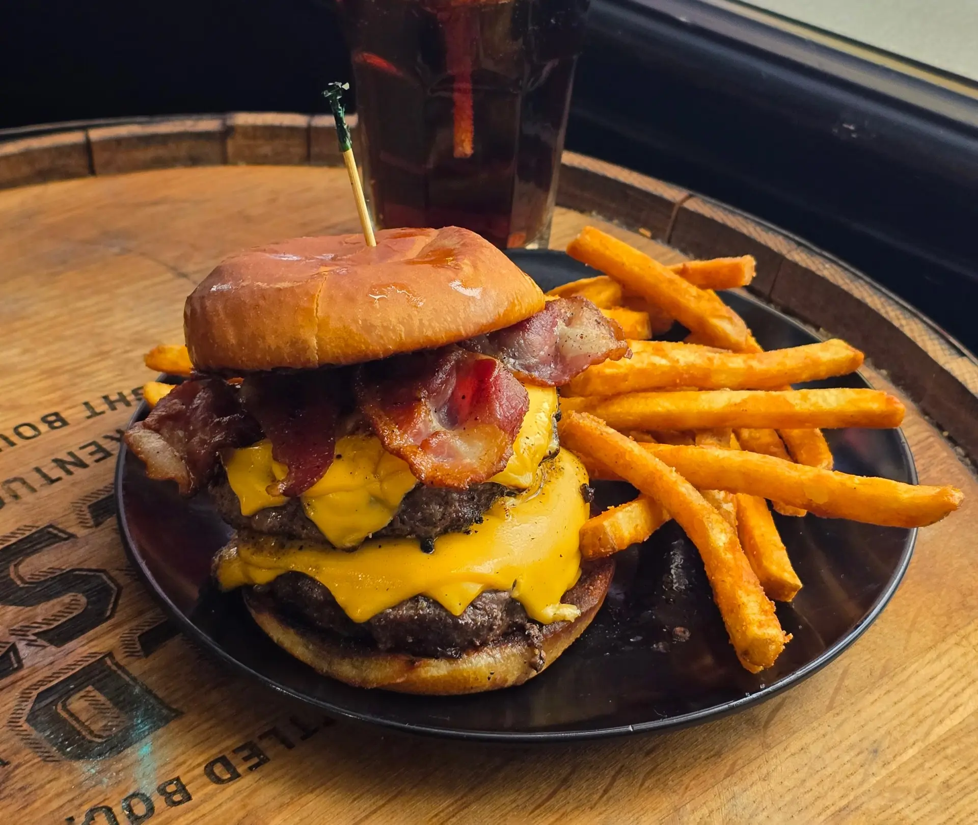 Travelers Grille Burger