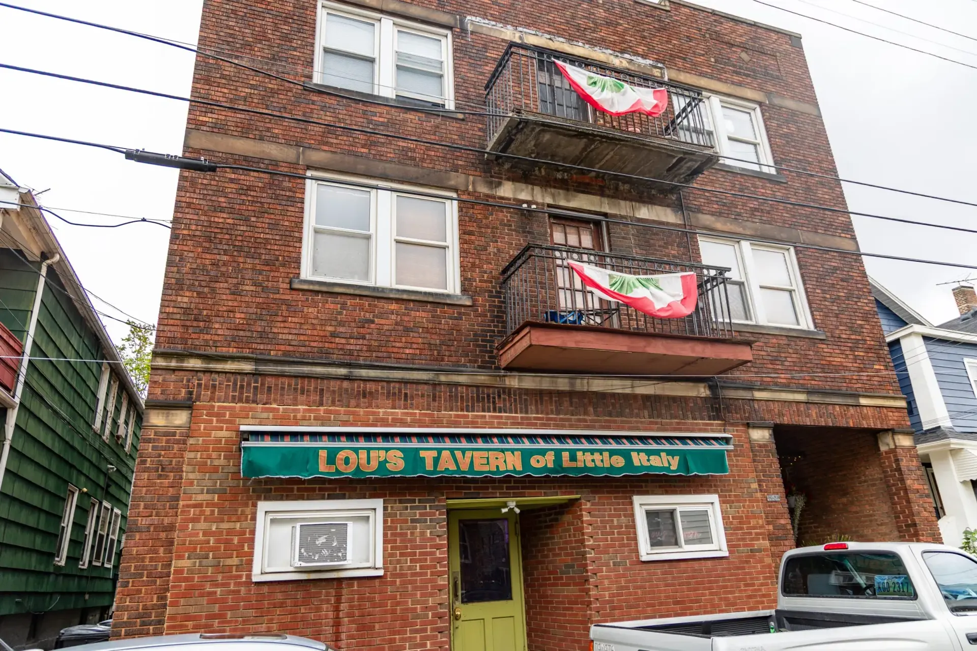 Lou’s Tavern in Little Italy Gets a Second Life