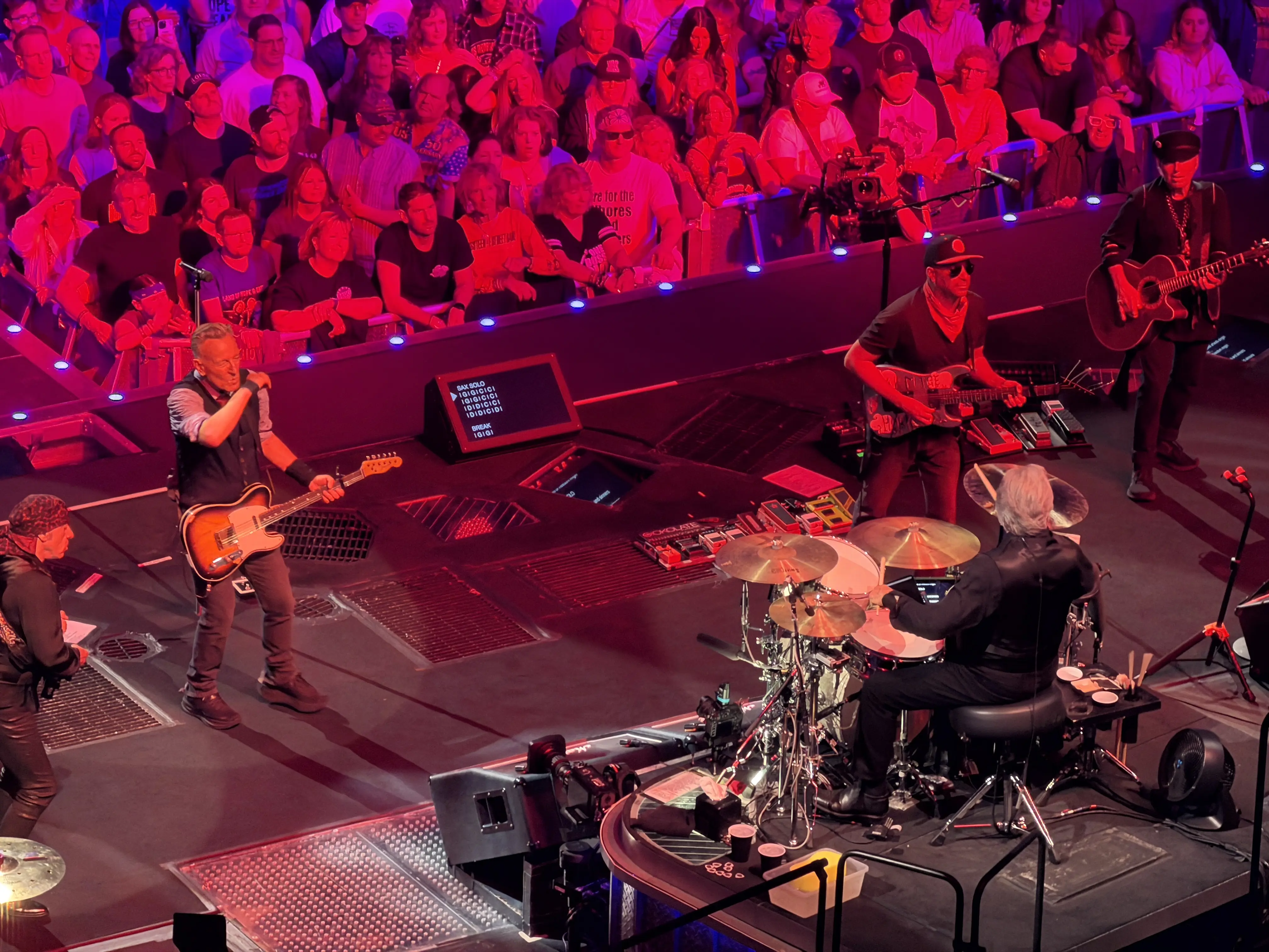 Bruce Springsteen Concert Review, Knicks Eliminate Cavs, Fountain of Eternal Life: CLE Daily