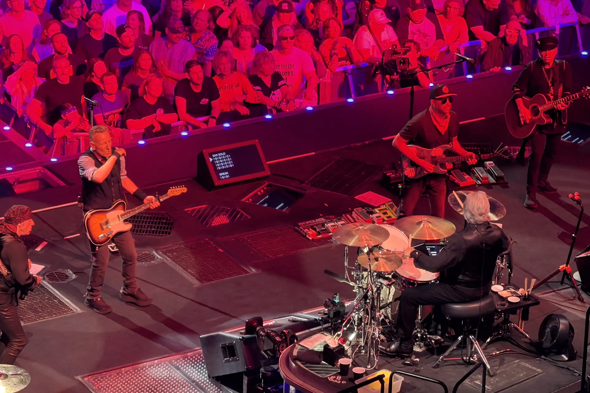 Bruce Springsteen Concert Review, Knicks Eliminate Cavs, Fountain of Eternal Life: CLE Daily