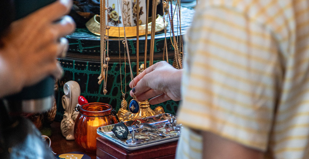 PHOTOGRAPHED BY HEATHER LINN YOUNG