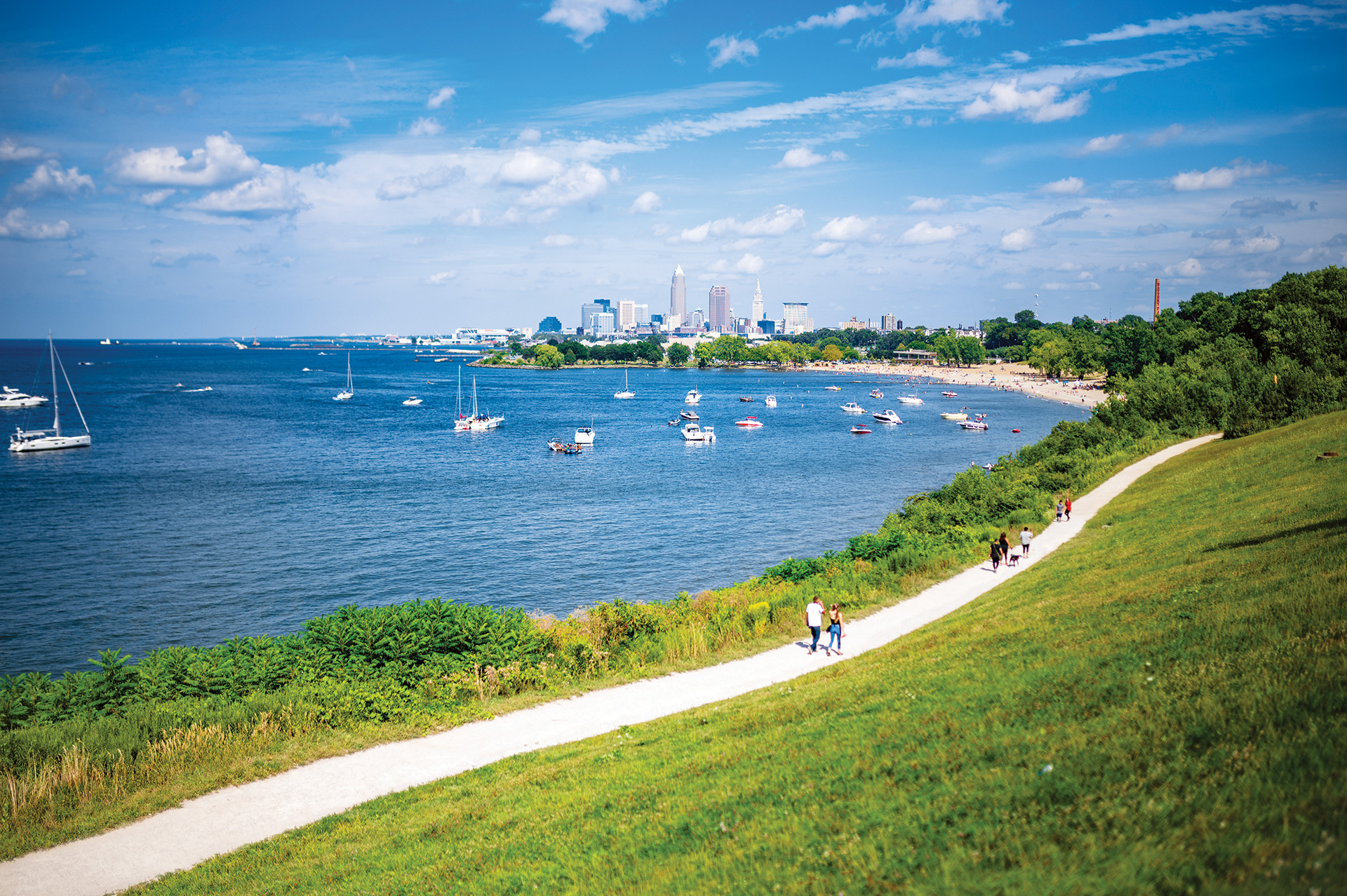 Edgewater Beach | Cleveland, Ohio | LongWeekends Magazine