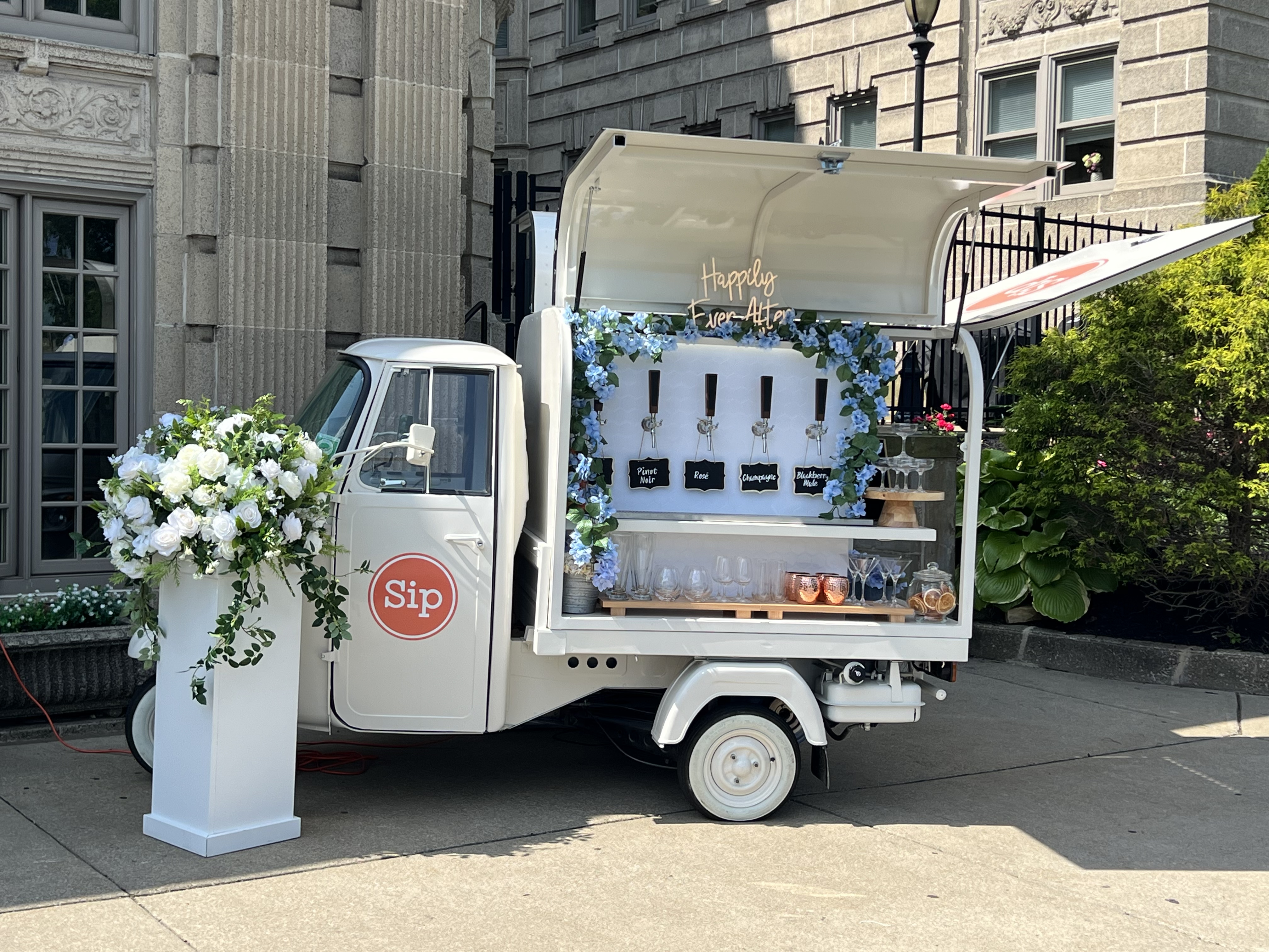 sip social cocktail cart 