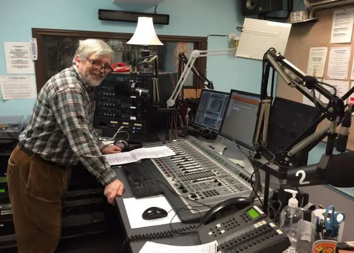 Meet the Radio Host Who’s Been Bringing Jazz to Cleveland Airwaves for 53 Years