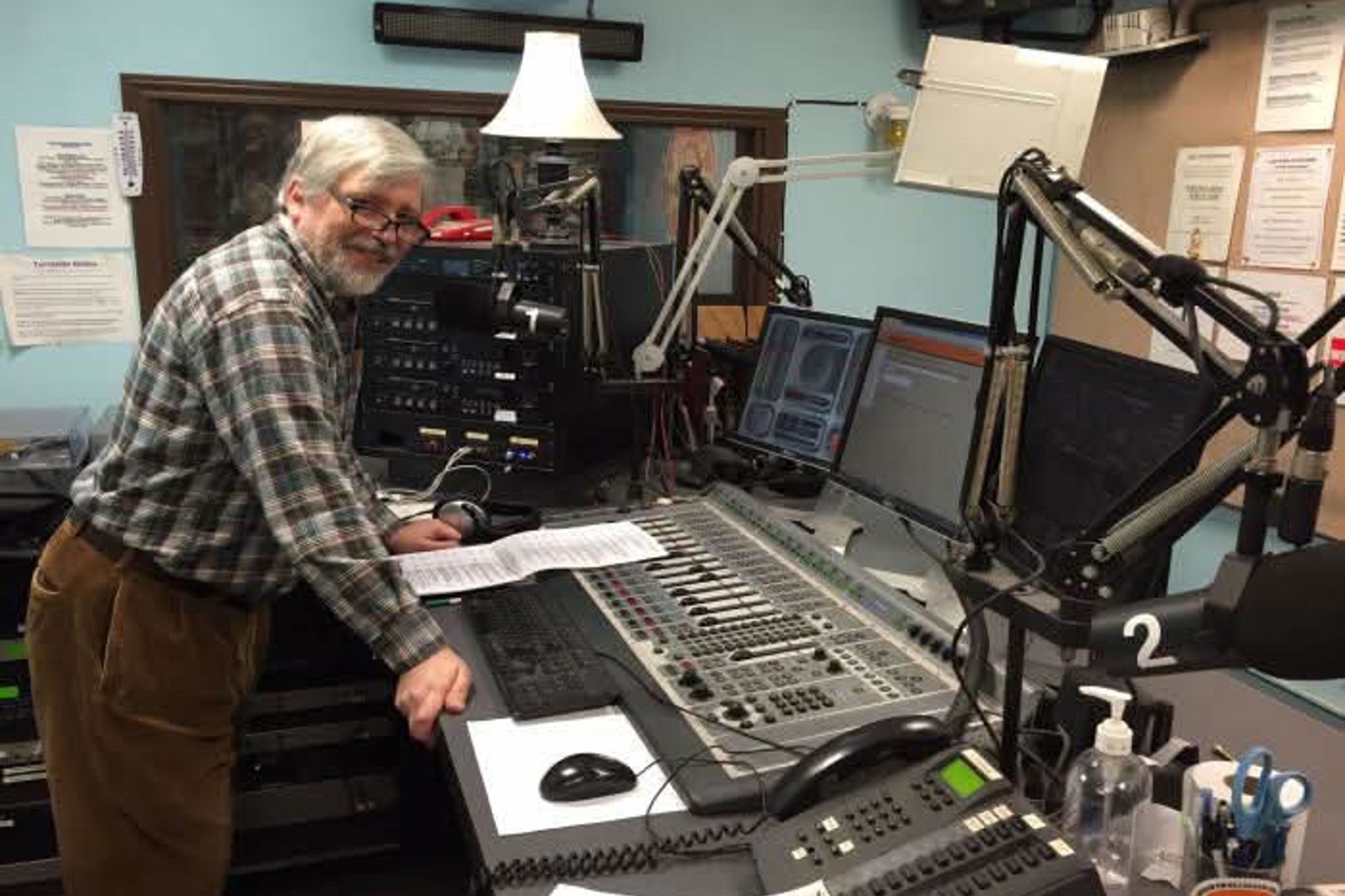 Meet the Radio Host Who’s Been Bringing Jazz to Cleveland Airwaves for 53 Years