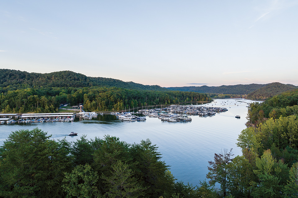 Boats docked at marina on Cave Run Lake in Winchester, Kentucky (photo by Sherman Cahal) Boats docked at marina on Cave Run Lake in Winchester, Kentucky (photo by Sherman Cahal)