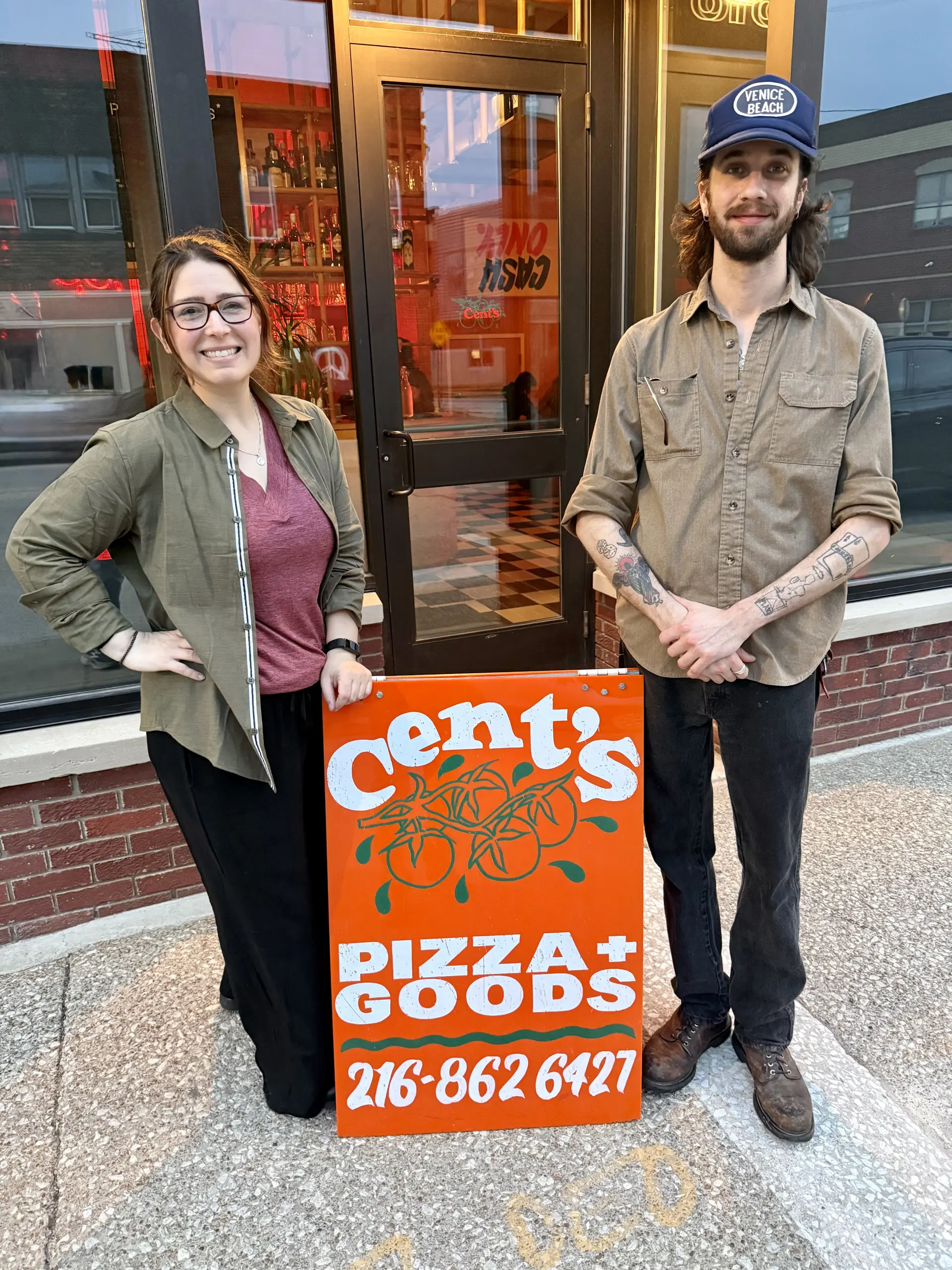 Caleb Mowery and Nicole Hull | Cleveland | Cent's Pizza