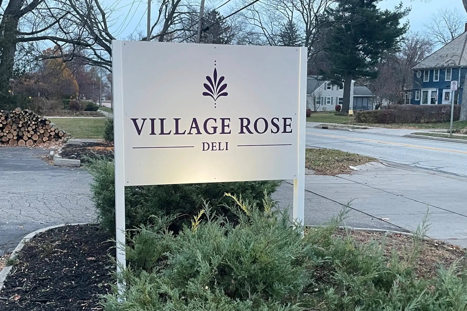 Grumpy’s Cafe Duo Debuts Village Rose Deli